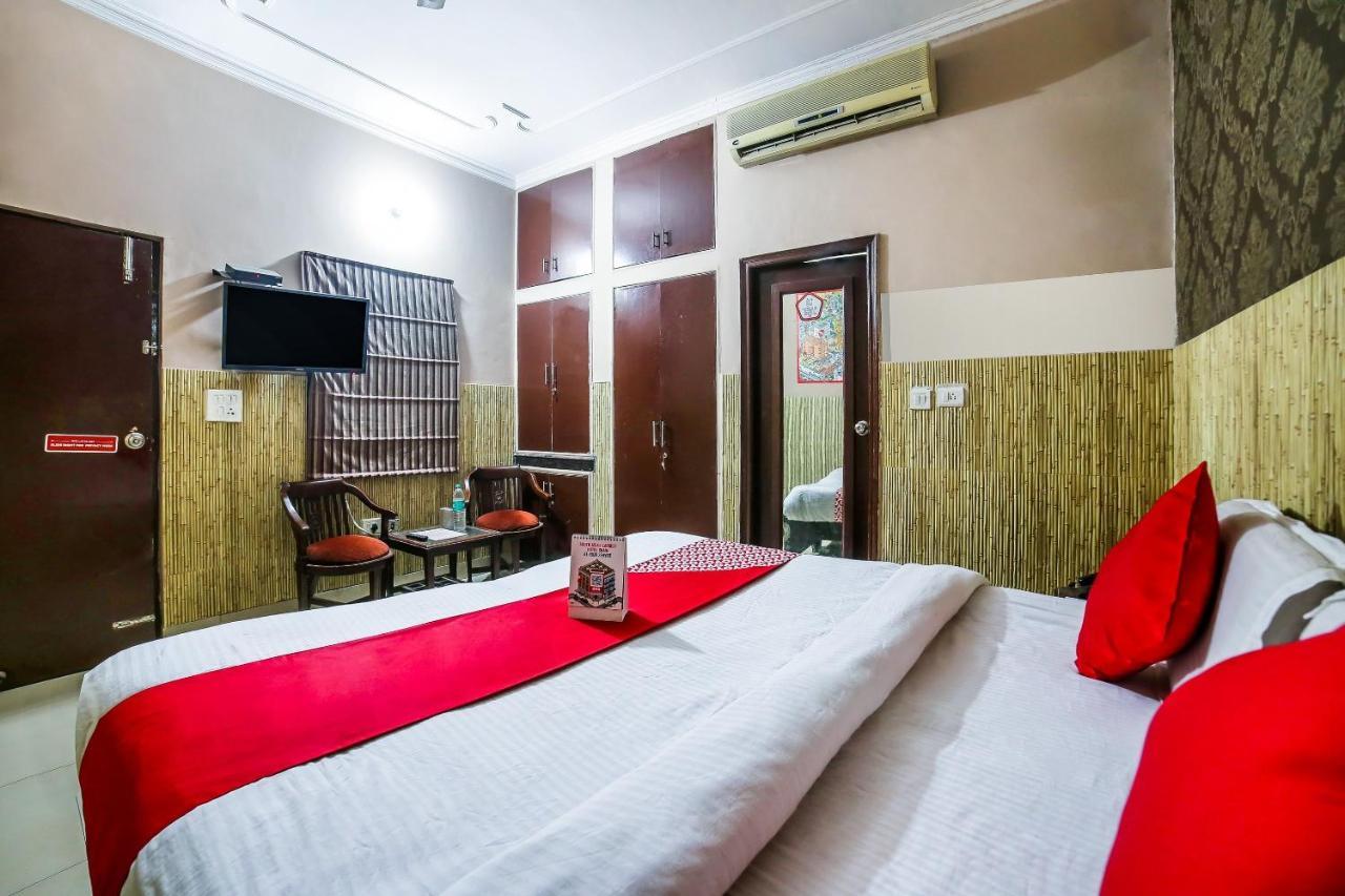 Oyo Downtown Inn Near Leisure Valley Park Gurgaon Zewnętrze zdjęcie